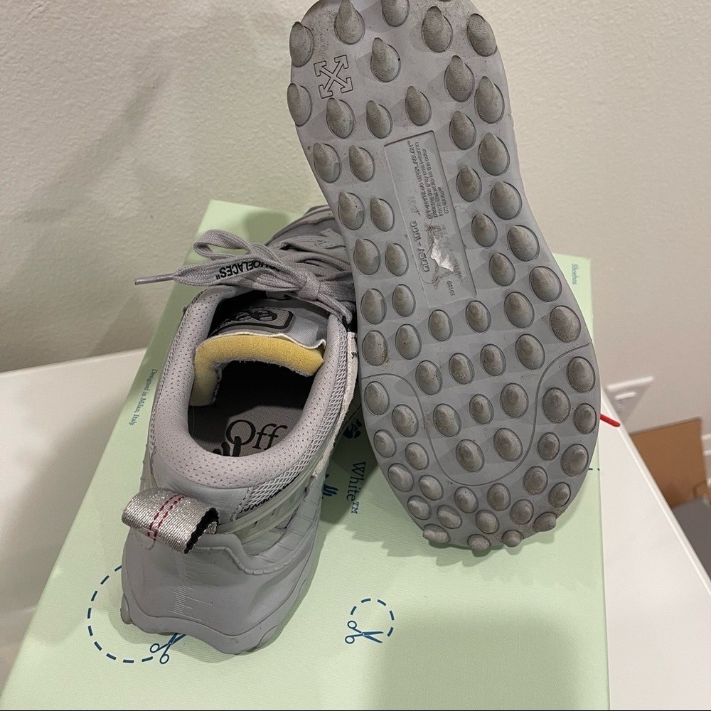 OFF WHITE GRAY SNEAKERS - Picture 7 of 9